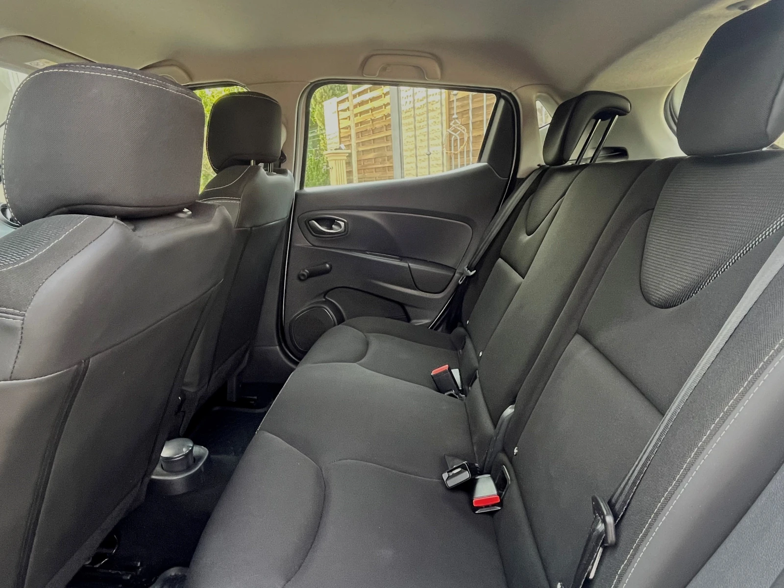 Renault Clio Facelift, снимка 7 - Автомобили и джипове - 56456896