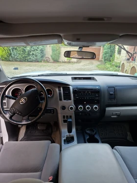 Toyota Sequoia 5, 7L  i Force  V8, снимка 4