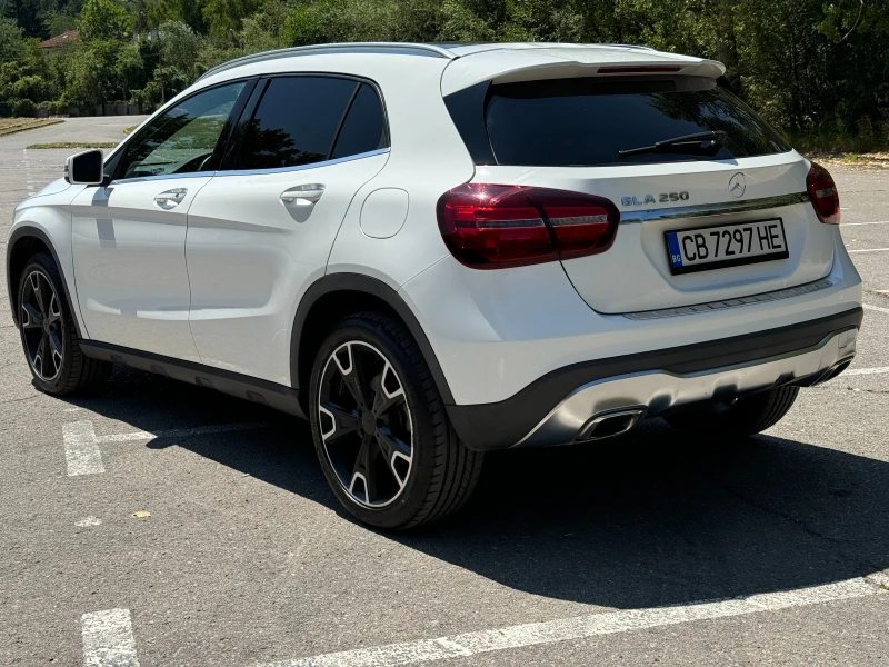 Mercedes-Benz GLA 250, снимка 4 - Автомобили и джипове - 47915608