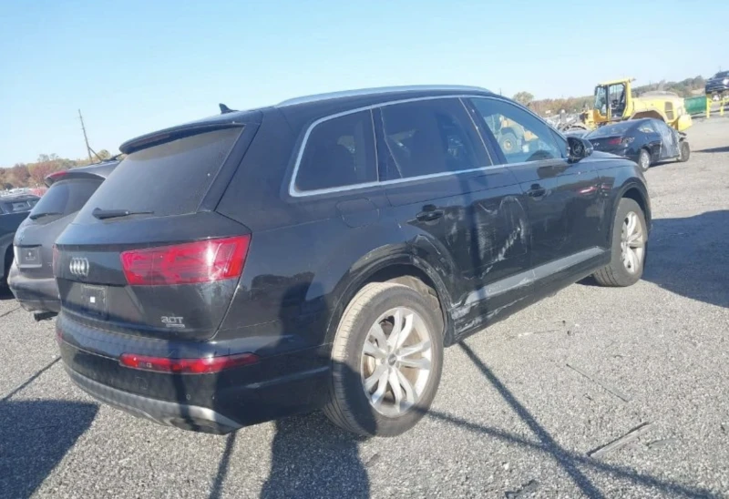 Audi Q7 PREMIUM, снимка 6 - Автомобили и джипове - 48587129