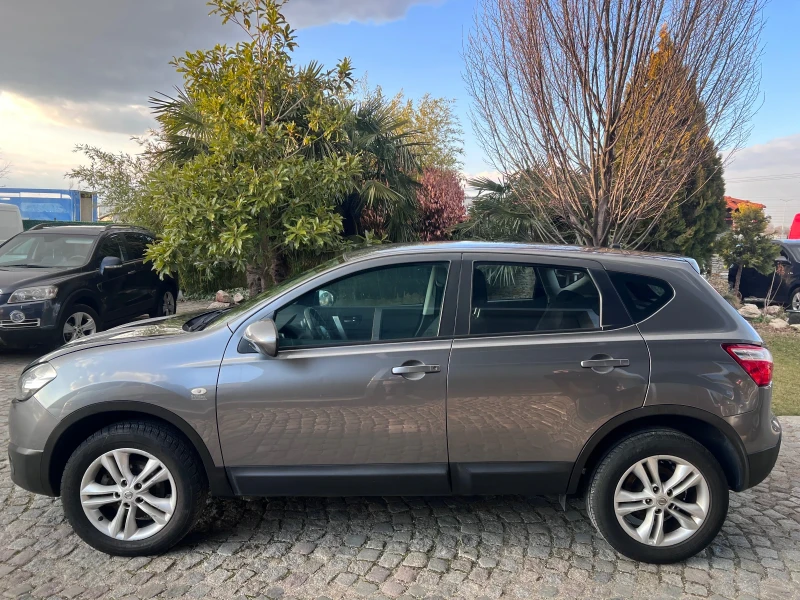 Nissan Qashqai 1.5 dci Facelift, снимка 8 - Автомобили и джипове - 49197162