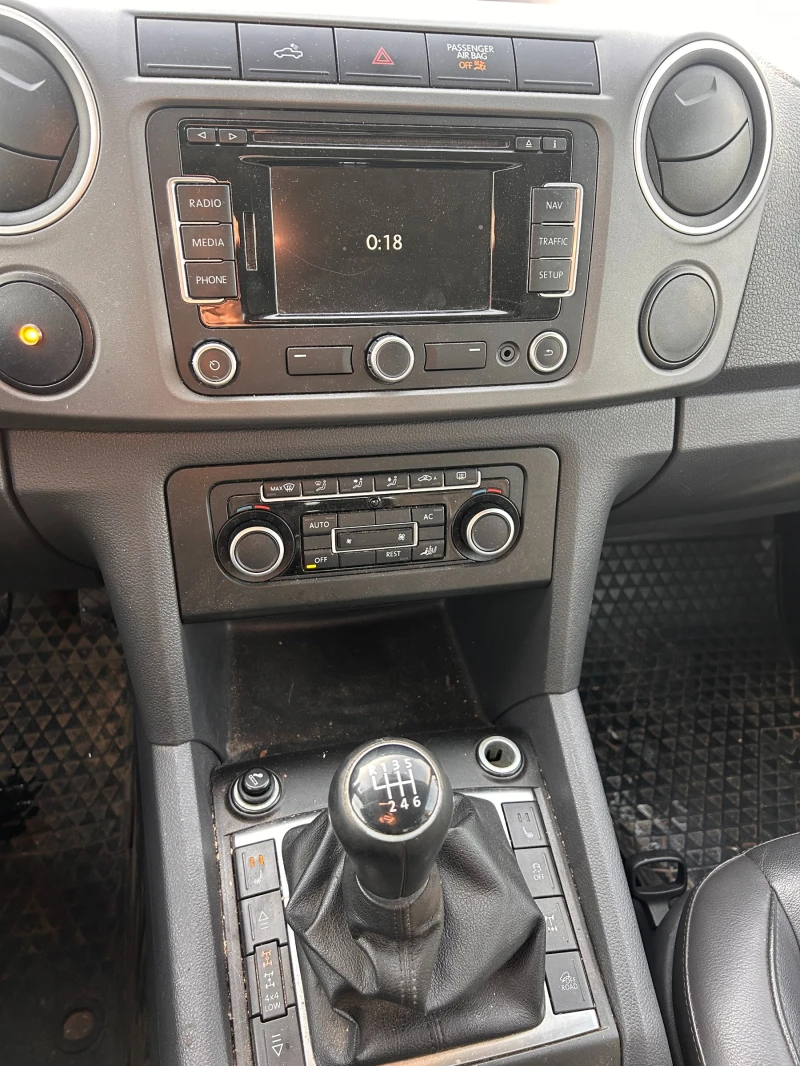 VW Amarok 2.0TDI 4MOTION NAVI/KOJA EURO 5, снимка 13 - Автомобили и джипове - 52836749