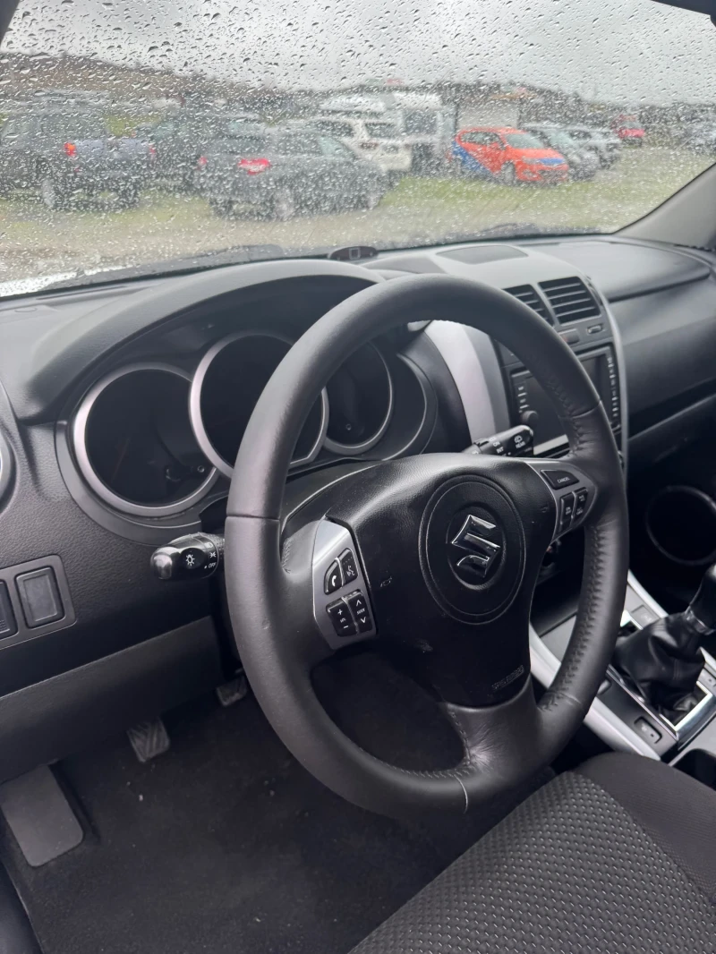 Suzuki Grand vitara, снимка 6 - Автомобили и джипове - 53100731