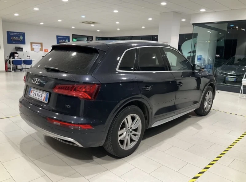 Audi Q5 2.0TDi-Лизинг през Уникредит , снимка 9 - Автомобили и джипове - 53118652