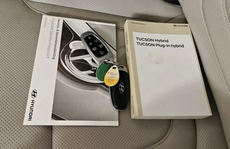 Hyundai Tucson PLUG-IN| 4x4| ВС.ЕКСТРИ| ОЧАКВАН ВНОС, снимка 11 - Автомобили и джипове - 53202823