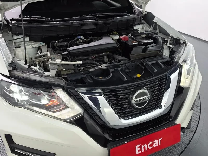 Nissan X-trail 2.5 4WD, снимка 6 - Автомобили и джипове - 55740247