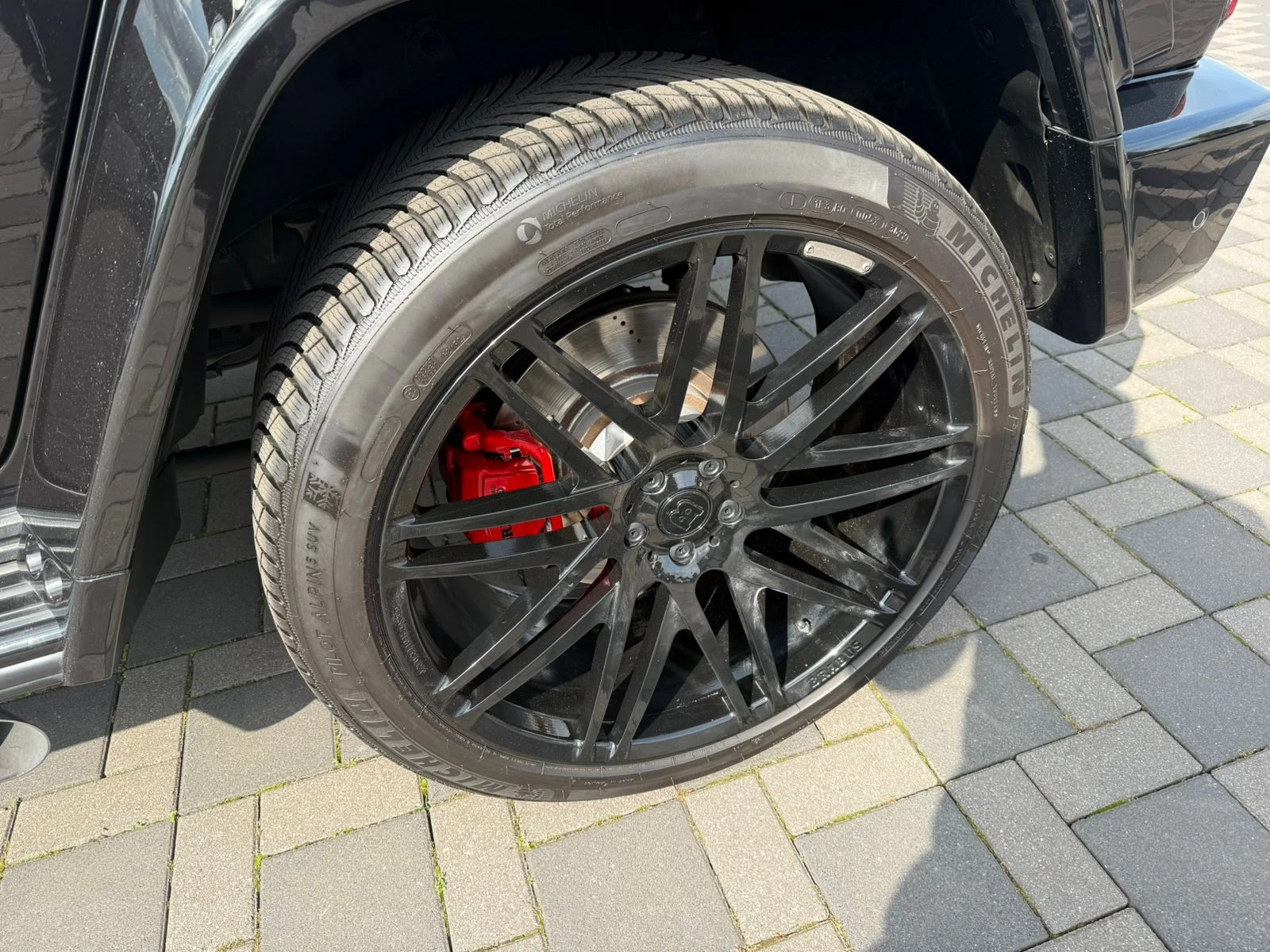 Mercedes-Benz G 63 AMG Brabus 800 - изображение 6