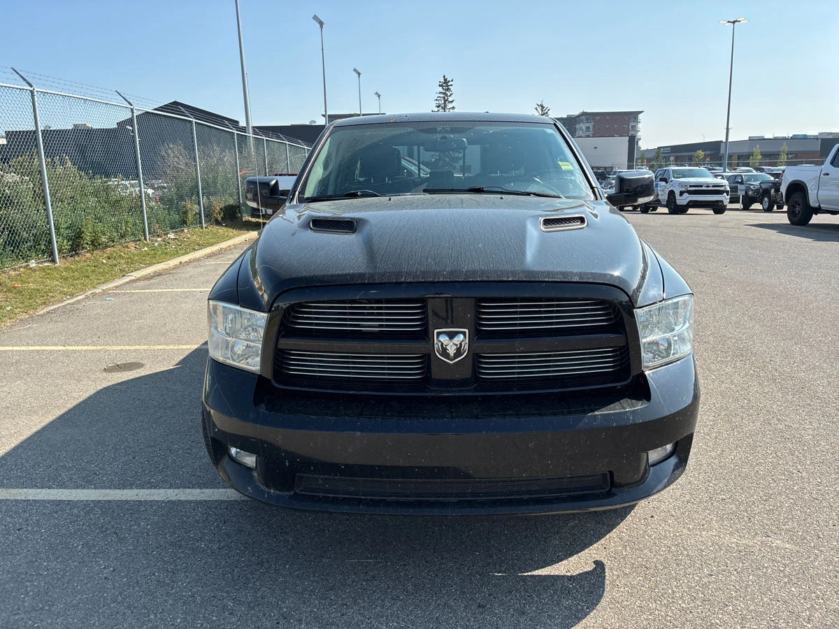 Dodge RAM 1500 * Sport* * АВТОКРЕДИТ* * ЦЕНА ДО БЪЛГАРИЯ*  - изображение 4