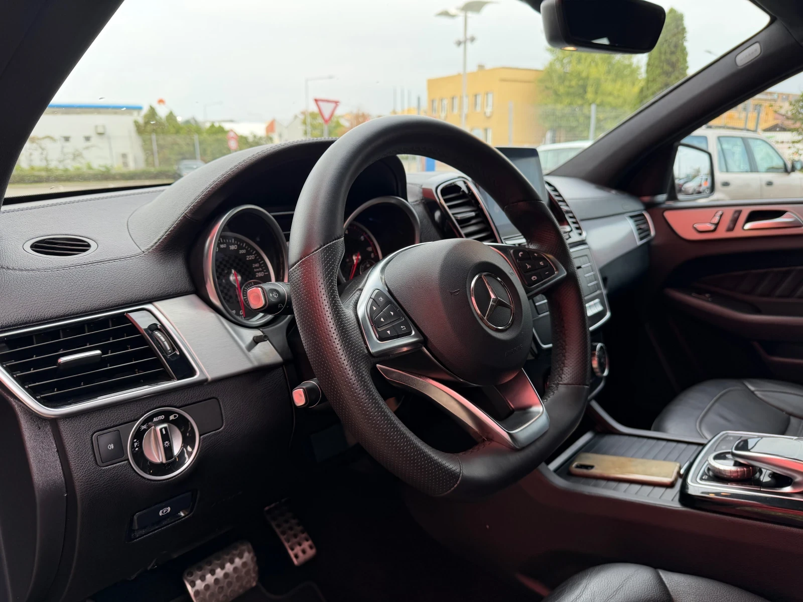 Mercedes-Benz GLE Coupe БАРТЕР* 63AMG* Камера* 9G*  | Mobile.bg — изображение 11