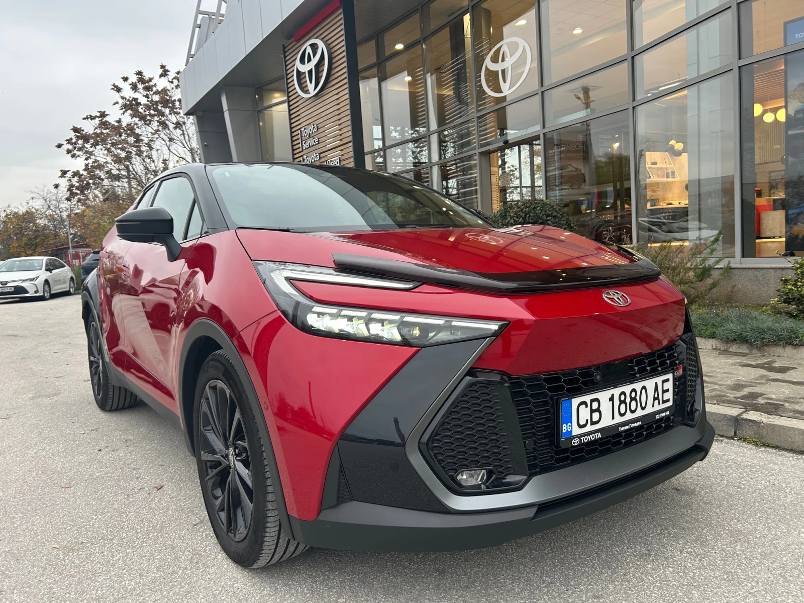 Toyota C-HR C-HR 2.0 HEV E-CVT GR Sport AWD | Mobile.bg   1