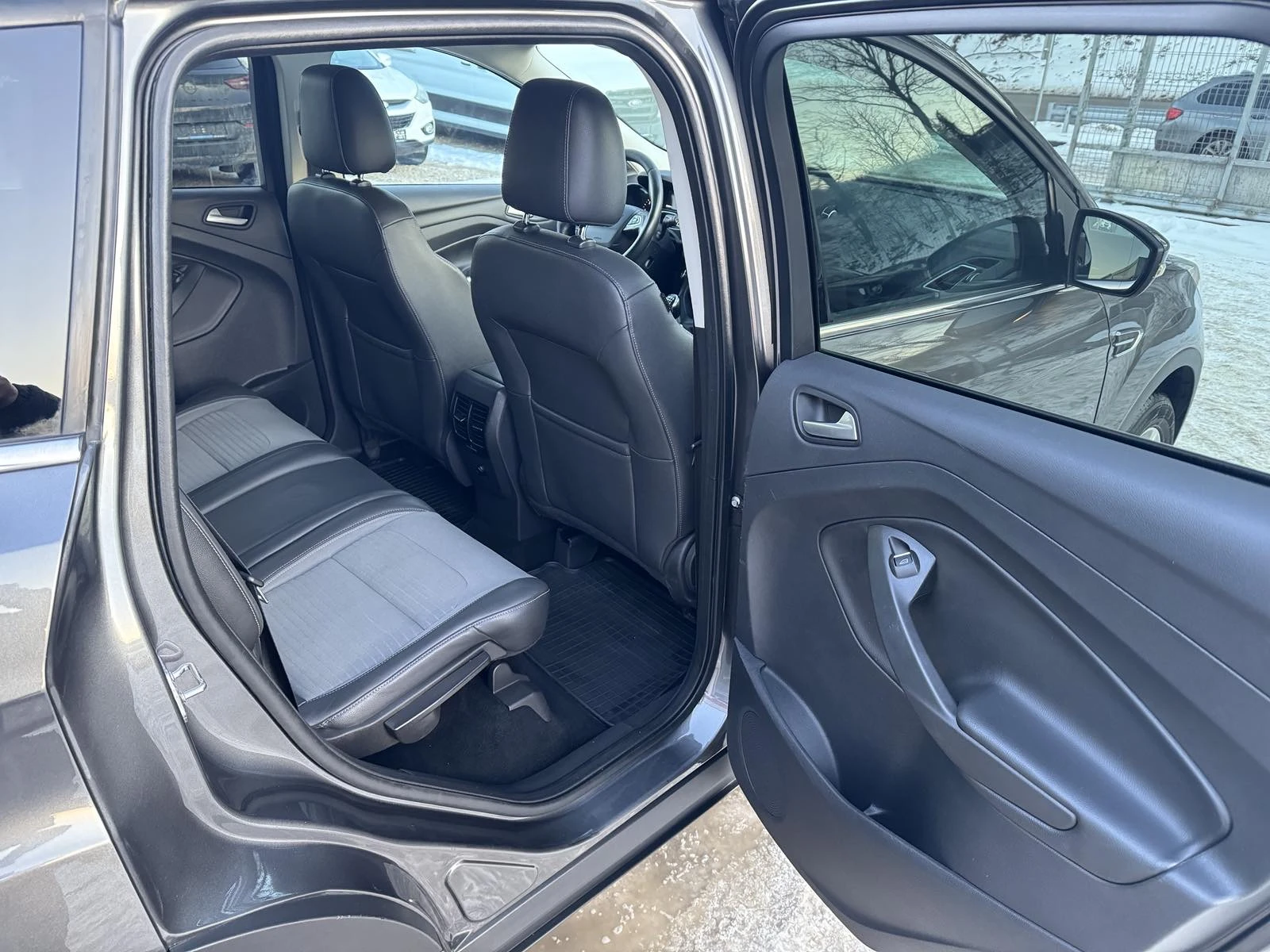 Ford Kuga 1.5TDCI* TITANIUM* LED* NAVI* EVRO6 - изображение 7