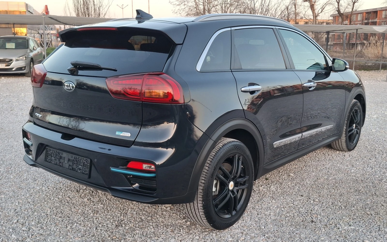 Kia Niro EV 64kWh ExecutiveLine full electric 204PS, снимка 5 - Автомобили и джипове - 53292116