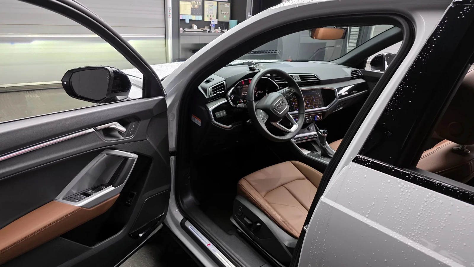 Audi Q3 40 TFS Панорама* Disi* , снимка 8 - Автомобили и джипове - 54699559