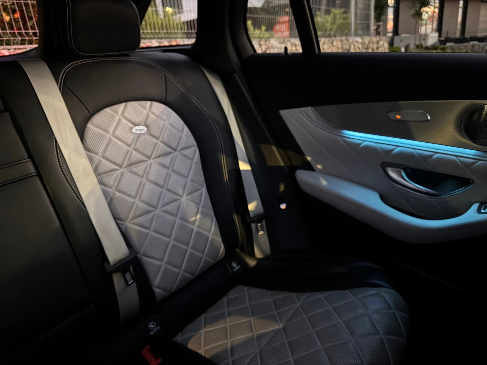 Mercedes-Benz GLC 43 AMG, снимка 16 - Автомобили и джипове - 54963338