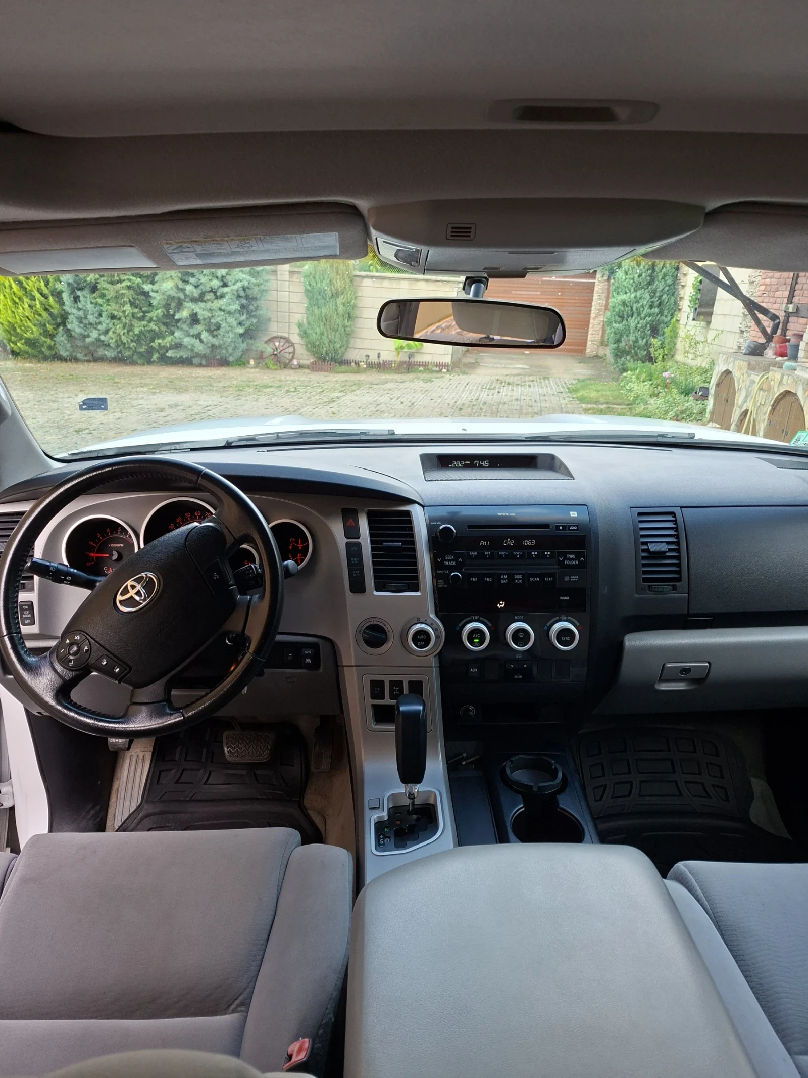 Toyota Sequoia 5, 7L  i Force  V8, снимка 4 - Автомобили и джипове - 55242828