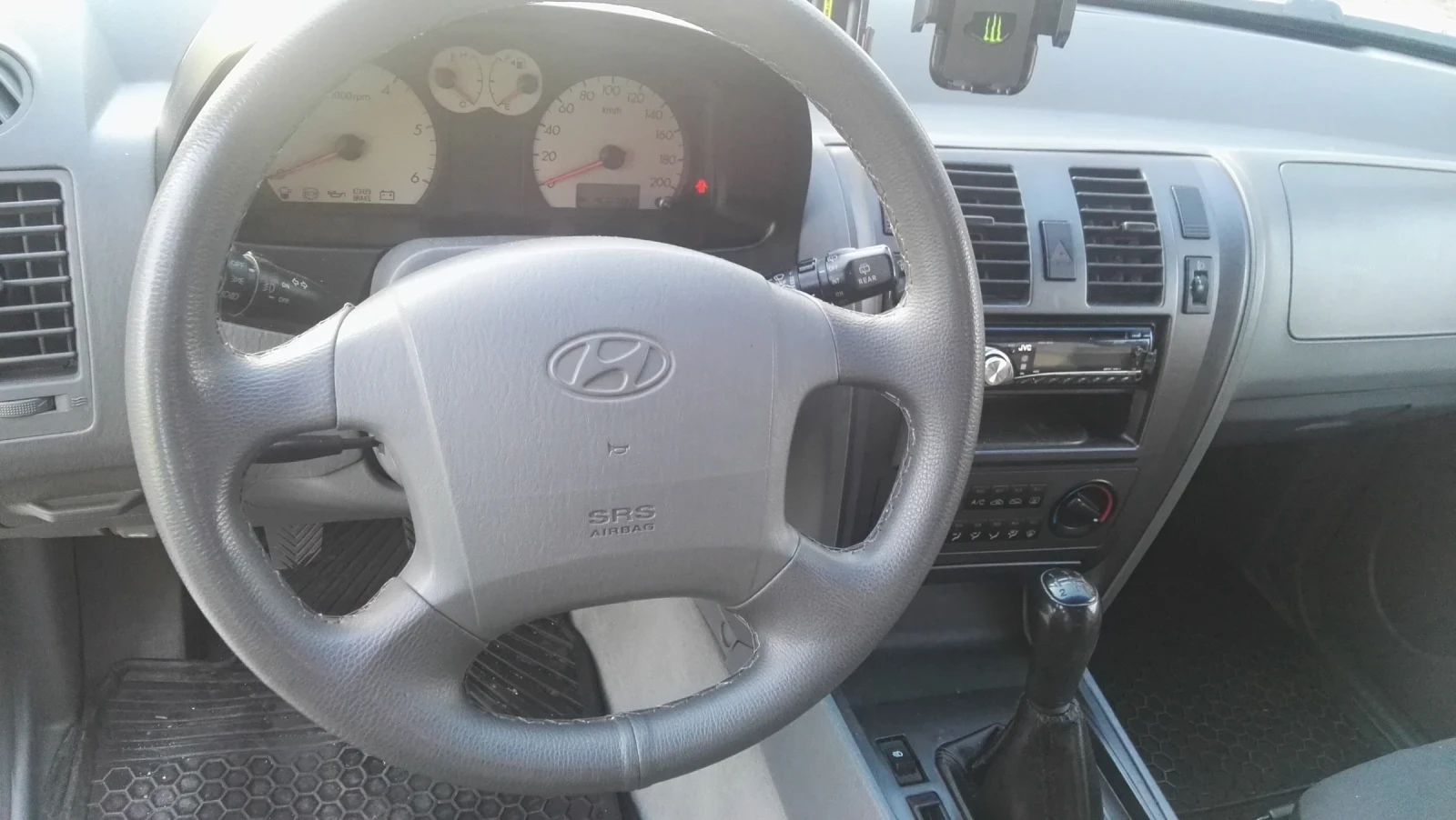 Hyundai Terracan, снимка 8 - Автомобили и джипове - 55240255
