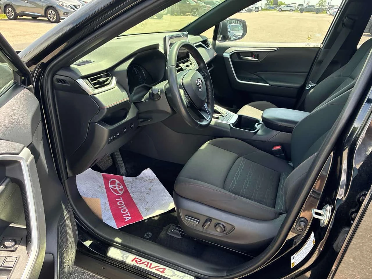 Toyota Rav4 * AWD * CARFAX * ЦЕНА ДО БГ, снимка 7 - Автомобили и джипове - 55245670