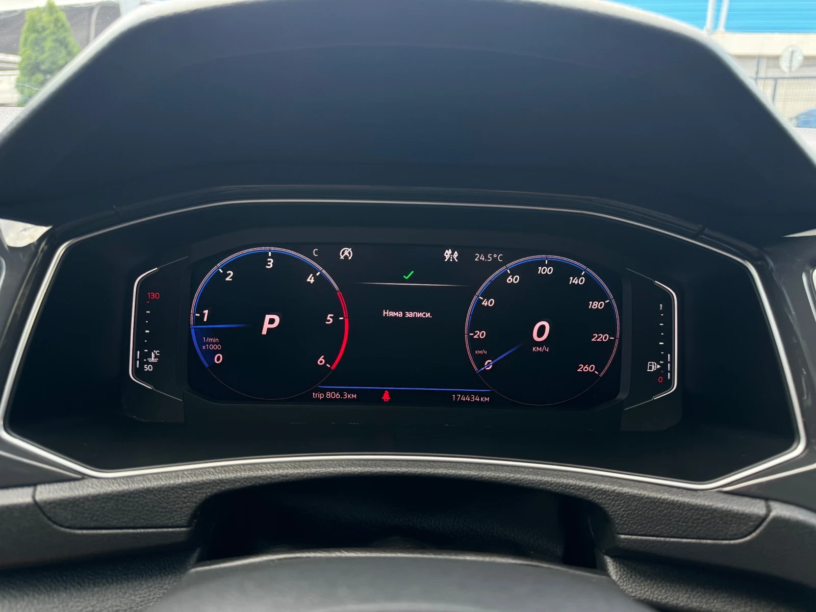 VW T-Roc 2.0TDI DSG 4Motion LED Distronic Ambient, снимка 11 - Автомобили и джипове - 55280674