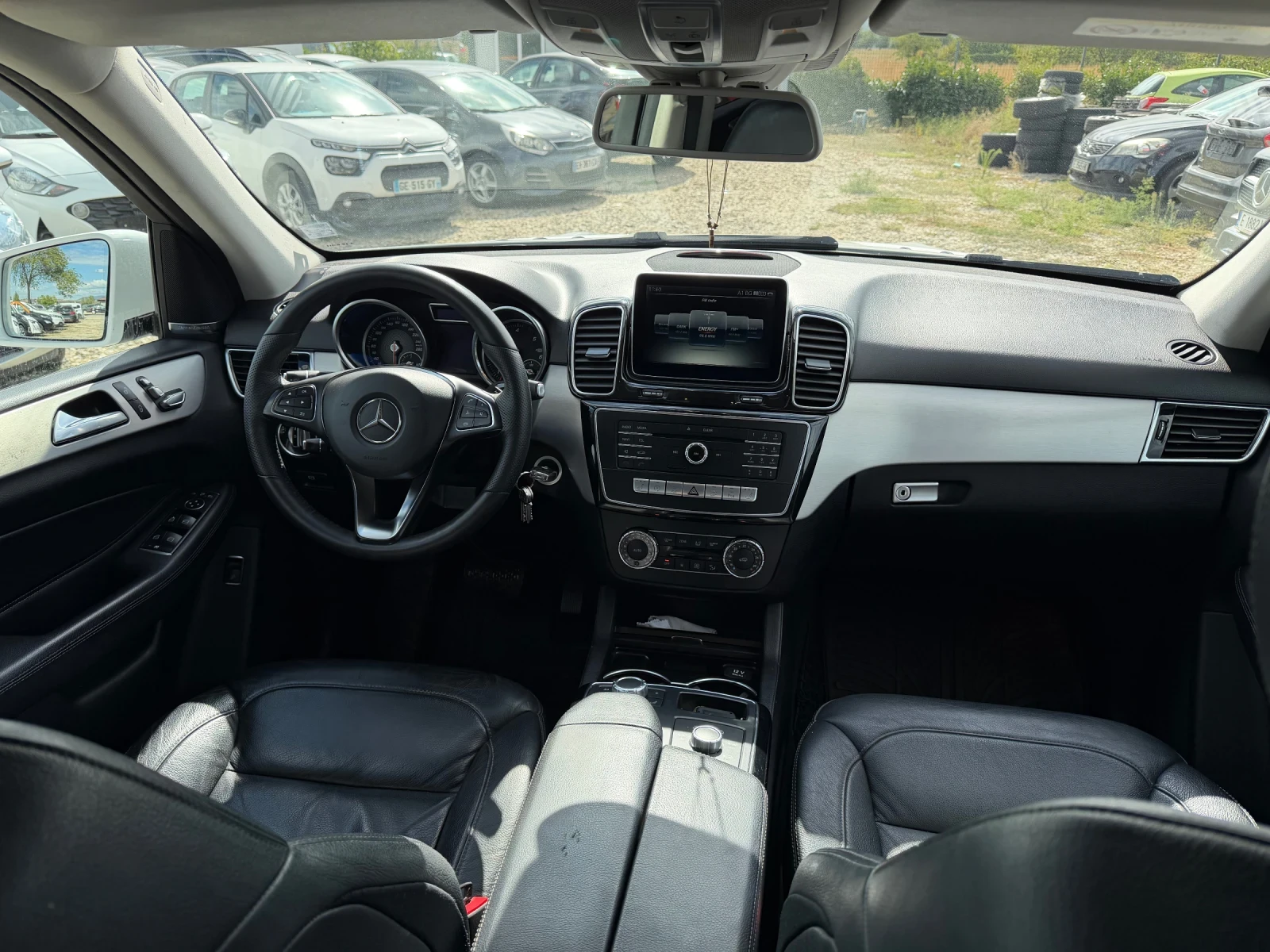 Mercedes-Benz GLE 350, снимка 9 - Автомобили и джипове - 56173122