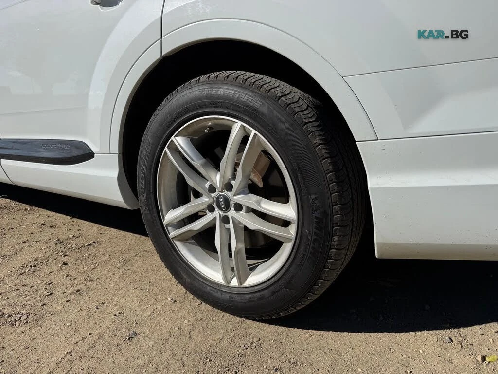 Audi Q7 55TFSI* TECHNIK* BOSE* HEAD UP* , снимка 8 - Автомобили и джипове - 56681032