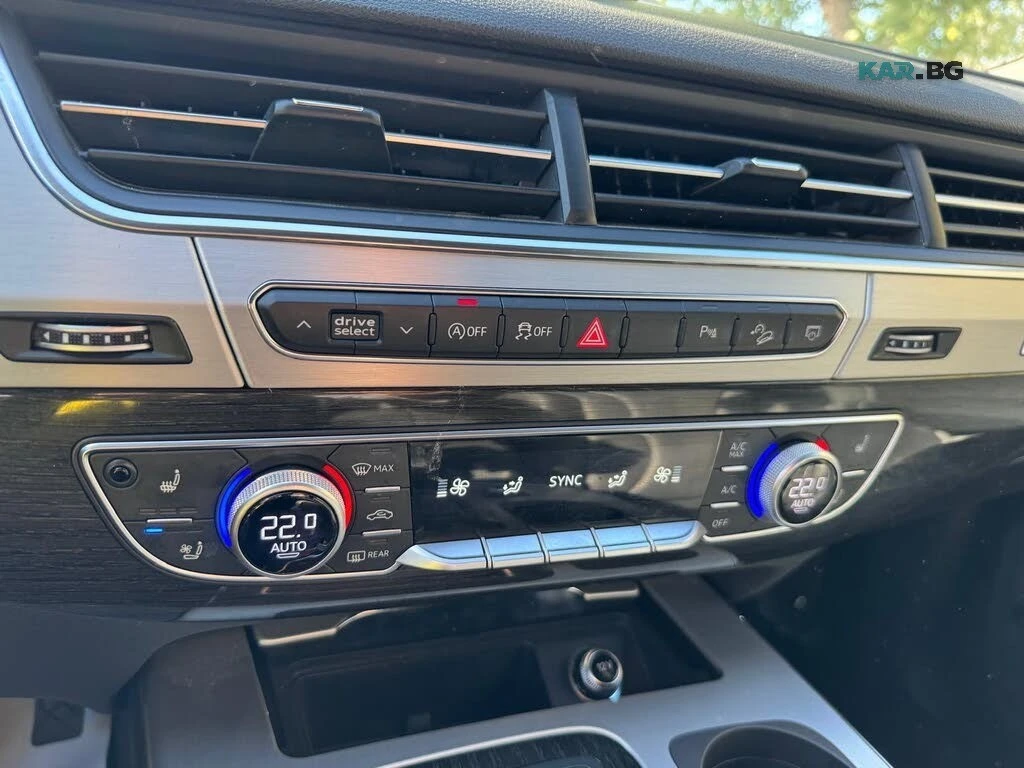 Audi Q7 55TFSI* TECHNIK* BOSE* HEAD UP* , снимка 11 - Автомобили и джипове - 56681032