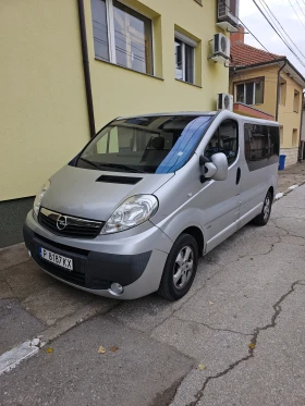 Обява за продажба на Opel Vivaro 2.5 dci, 146k.s , 8+ 1места ~9 999 лв. - изображение 1