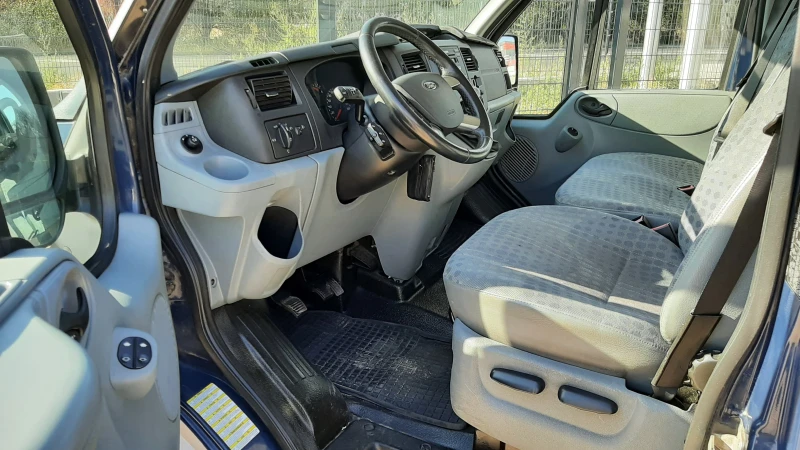 Ford Transit, снимка 8 - Бусове и автобуси - 47503932