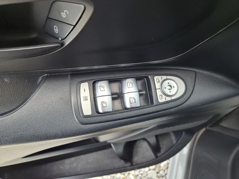 Mercedes-Benz Vito 114 CDI, Пътник, 9местен, Климатик, снимка 12 - Бусове и автобуси - 52180023
