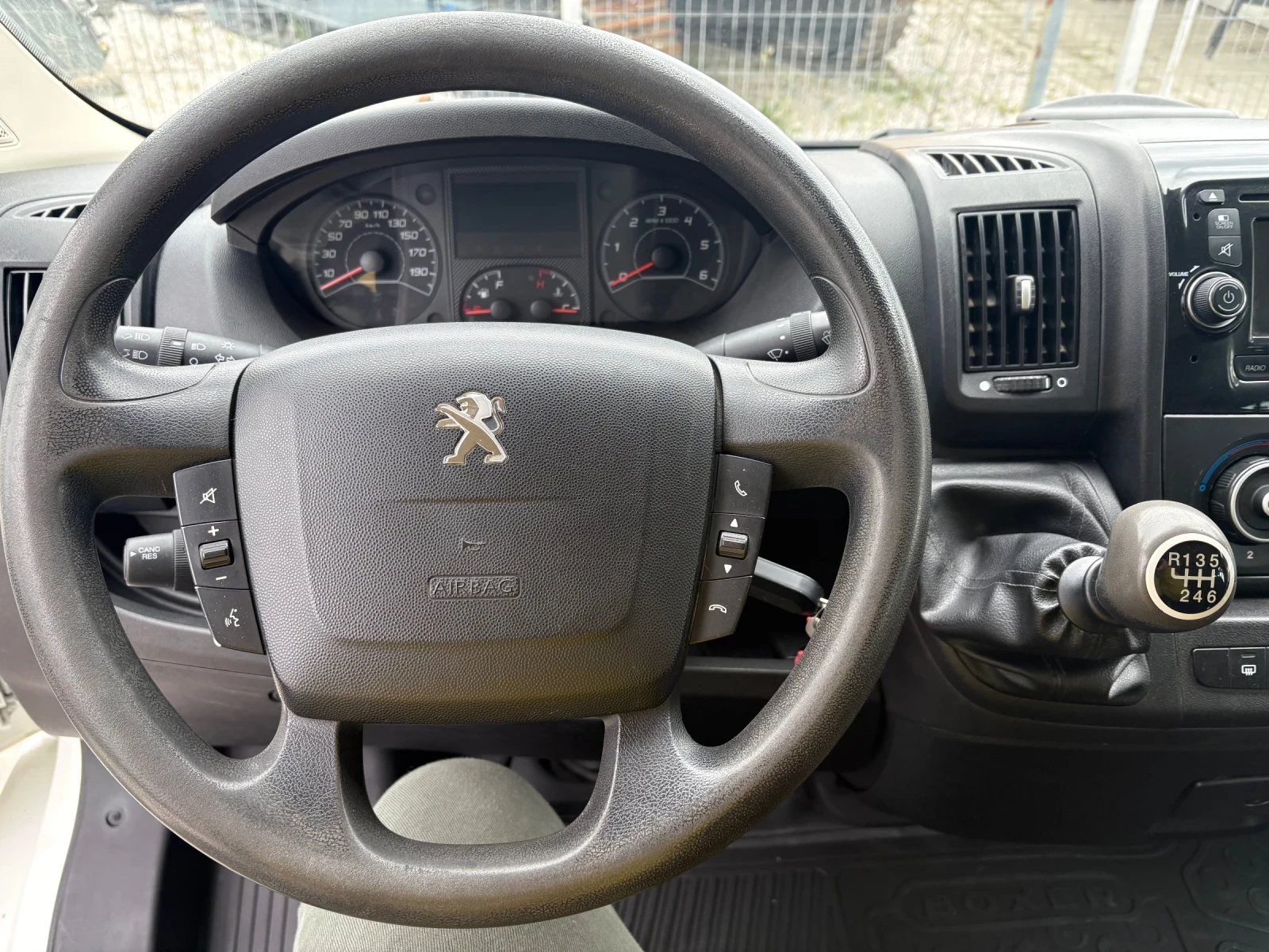 Peugeot Boxer Самосвал-Тристранен-Клима, снимка 12 - Бусове и автобуси - 54376354