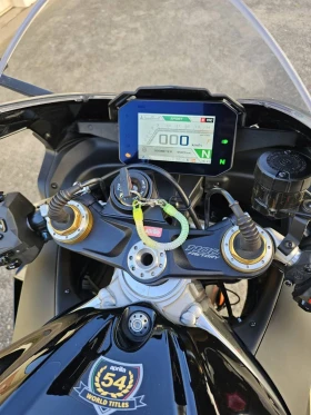 Aprilia RSV4 1100, снимка 12