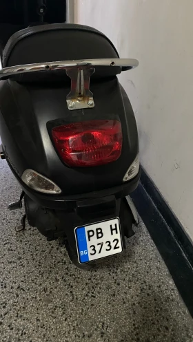 Vespa 50 Sport, снимка 1