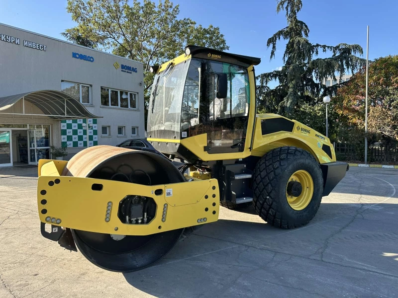 Валяк BOMAG BW211D-5