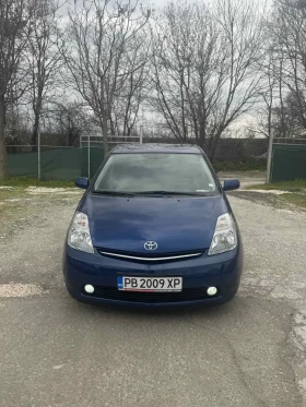 Toyota Prius 1, 5 hybrid - automatic, снимка 1
