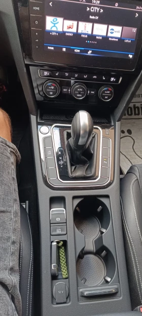 VW Passat 8 | Mobile.bg    15