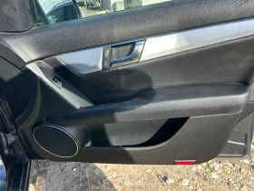 Mercedes-Benz C 220, снимка 5