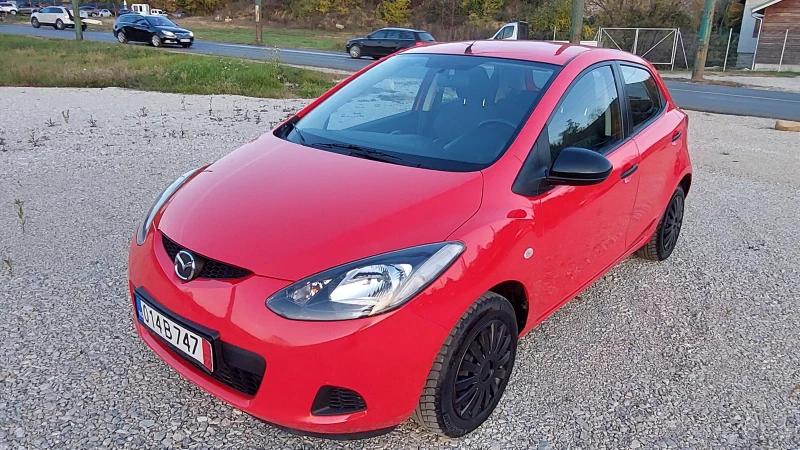 Mazda 2 1.3i-86000км Германия ОТЛИЧНА, снимка 1 - Автомобили и джипове - 47805886