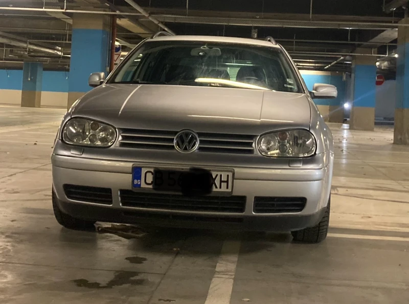 VW Golf, снимка 1 - Автомобили и джипове - 47845099