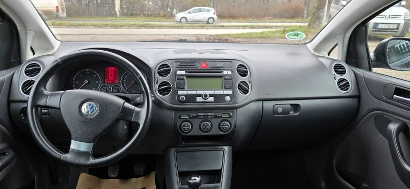 VW Golf Plus 1.9 TDI, снимка 7 - Автомобили и джипове - 48247819