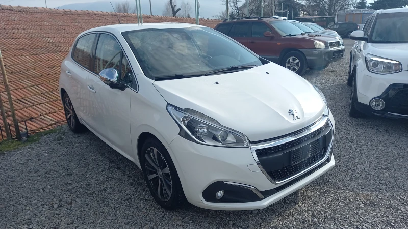 Peugeot 208 1.6HDi-Face, Navi, Led, Kamera, снимка 2 - Автомобили и джипове - 48357234