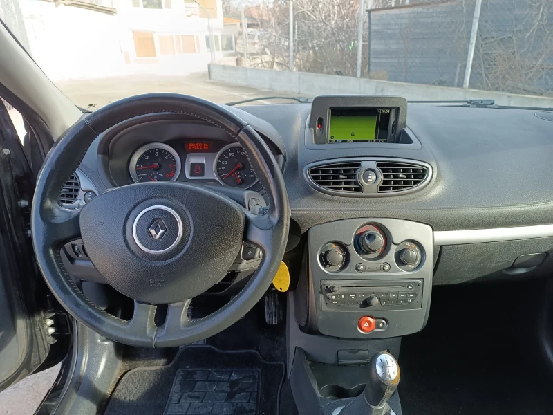 Renault Clio 1.5DCI NAVI CLIMA ITALY , снимка 13 - Автомобили и джипове - 48539148