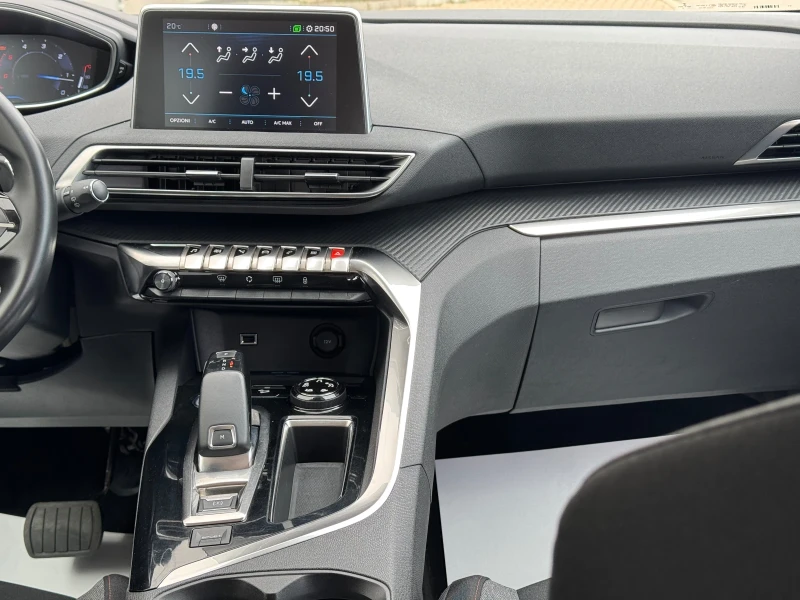 Peugeot 5008 1.6HDI-АВТОМАТ-GRIP-КОНТРОЛ-7-МЕСТНА-118Х.КМ-НОВА, снимка 10 - Автомобили и джипове - 49684917