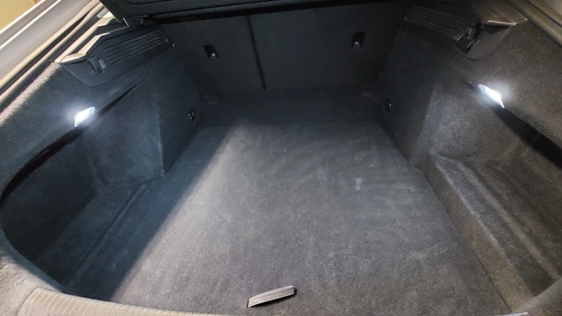 VW Arteon Facelift, снимка 15 - Автомобили и джипове - 52460381