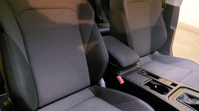 VW Arteon Facelift, снимка 13 - Автомобили и джипове - 52460381