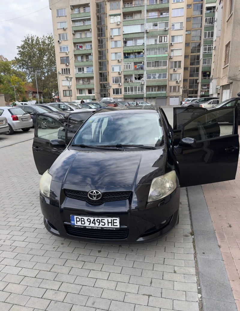 Toyota Auris, снимка 4 - Автомобили и джипове - 52086644