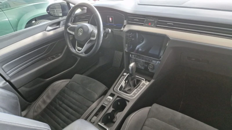 VW Passat В8, снимка 3 - Автомобили и джипове - 52684596