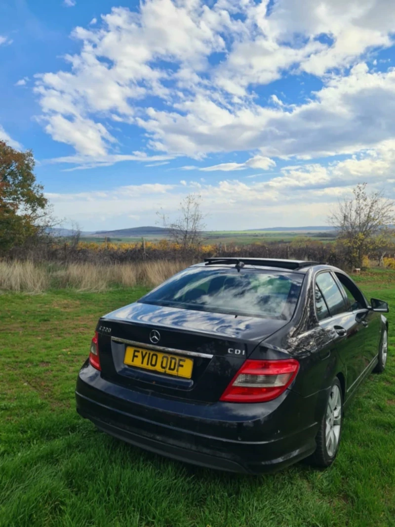 Mercedes-Benz C 220, снимка 5 - Автомобили и джипове - 52516060