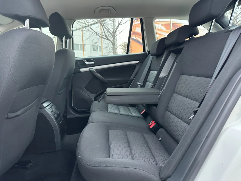 Skoda Octavia 1.6d 105 к.с. , снимка 9 - Автомобили и джипове - 52669730