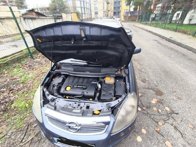 Opel Zafira, снимка 8 - Автомобили и джипове - 52674566