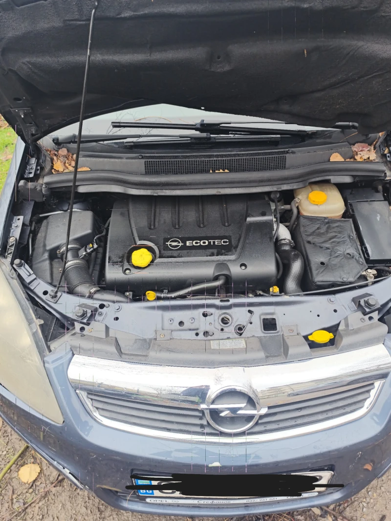 Opel Zafira, снимка 6 - Автомобили и джипове - 52674566