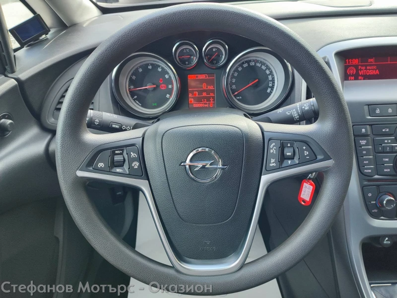 Opel Astra Enjoy 4DR 1.6i (116hp) MT5, снимка 9 - Автомобили и джипове - 53098976